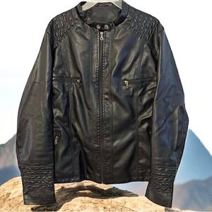 Classic Black Hooded Biker Jacket with Quilted Design